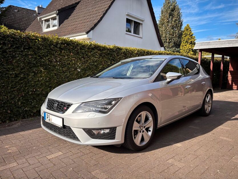 Seat Leon 109.000 km 8.900 € Ellerbek 25474
