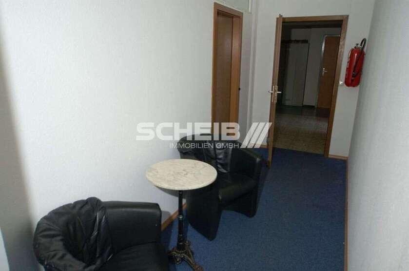 Büro in Vellberg 400 € 87.69 m²