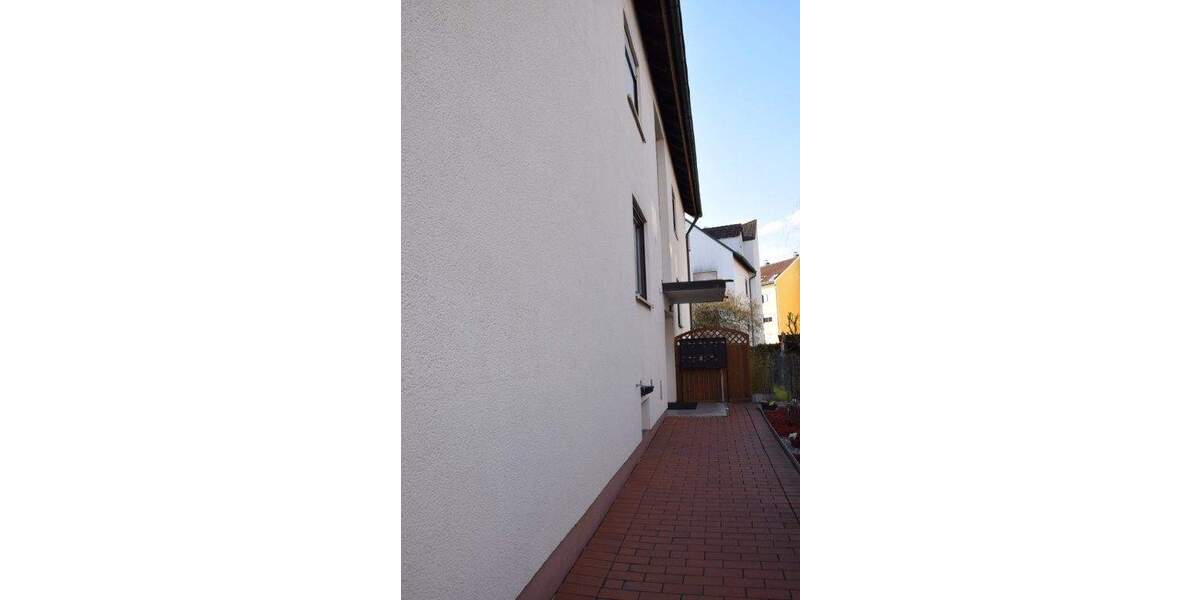 Etagenwohnung Oberasbach Altenberg - 3 Zimmer, 89 m&sup2;, 280.000&euro; | Angebot:25476130