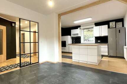 Wohnung zum Kaufen in Altena 127.000 € 102 m² 3 zimmer