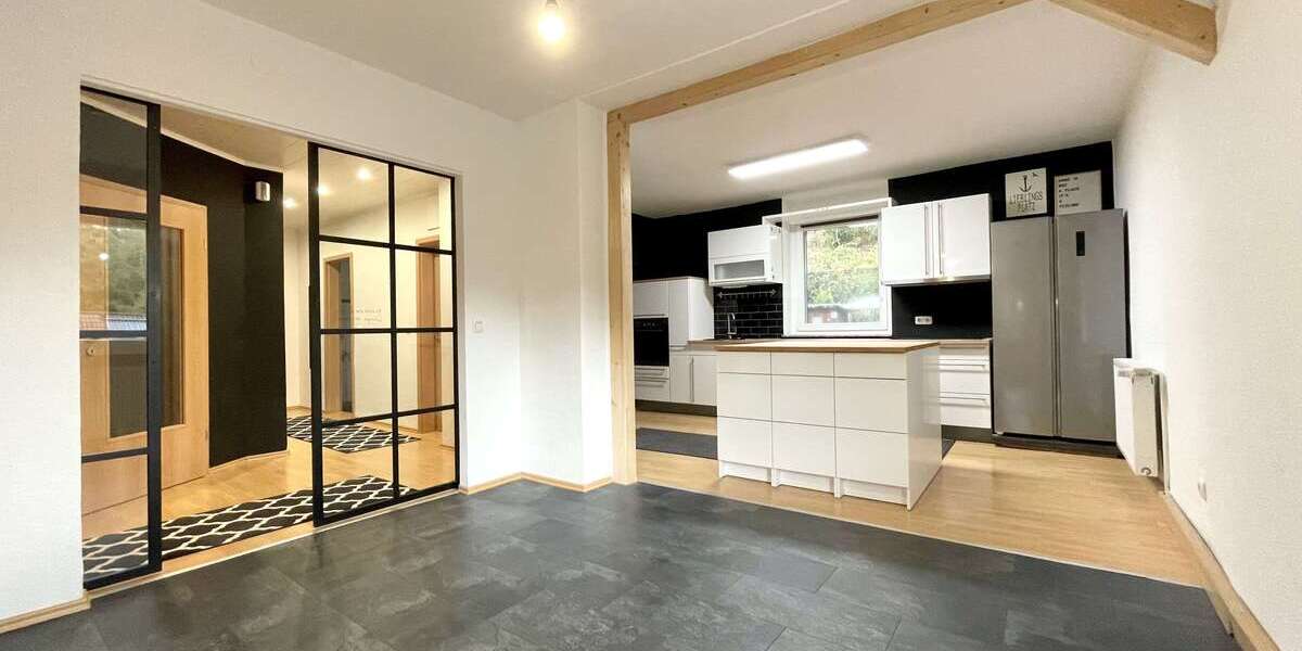 Wohnung zum Kaufen in Altena 127.000 € 102 m² 3 zimmer