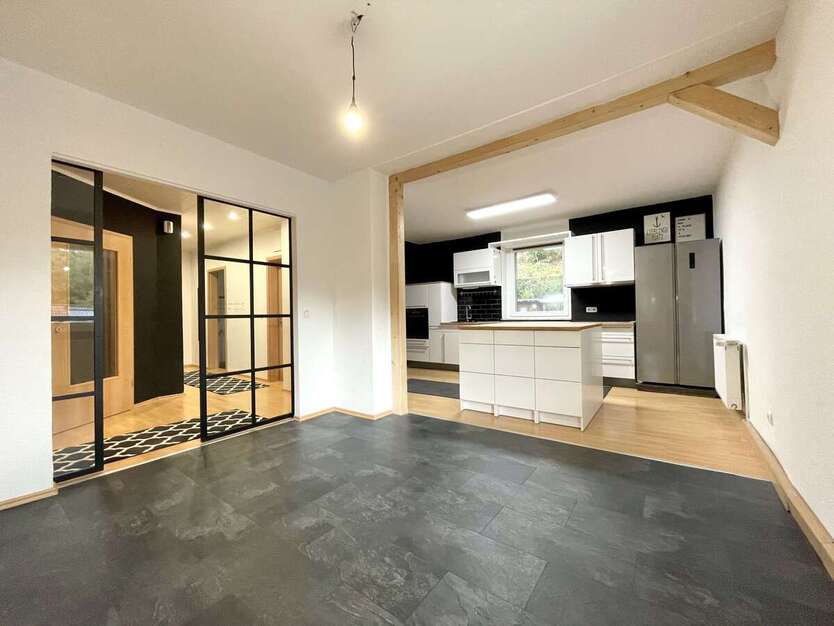 Wohnung zum Kaufen in Altena 127.000 € 102 m² 3 zimmer