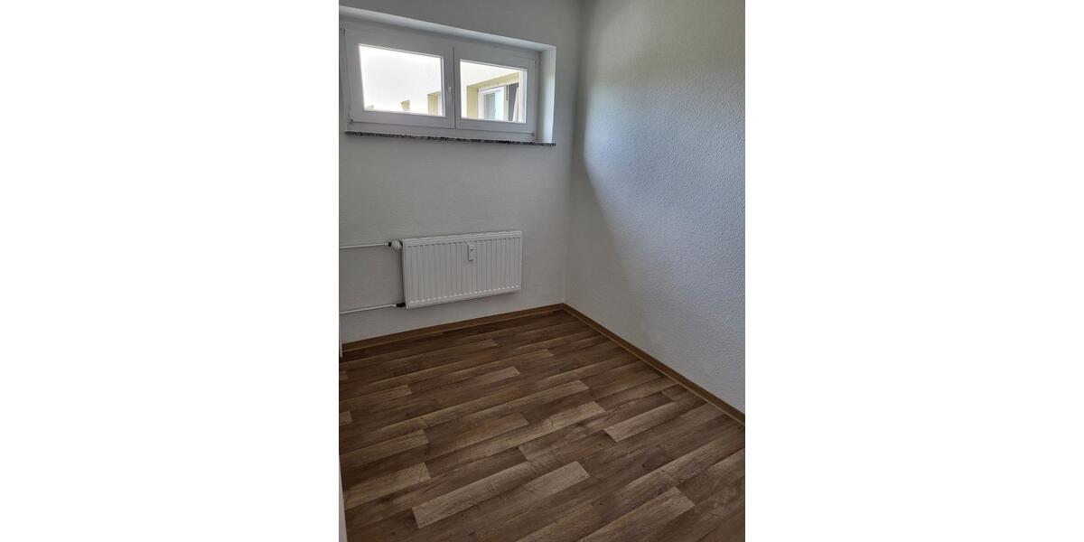 Etagenwohnung Rathenow - 3 Zimmer, 48 m&sup2;, 286&euro; | Angebot:26338913