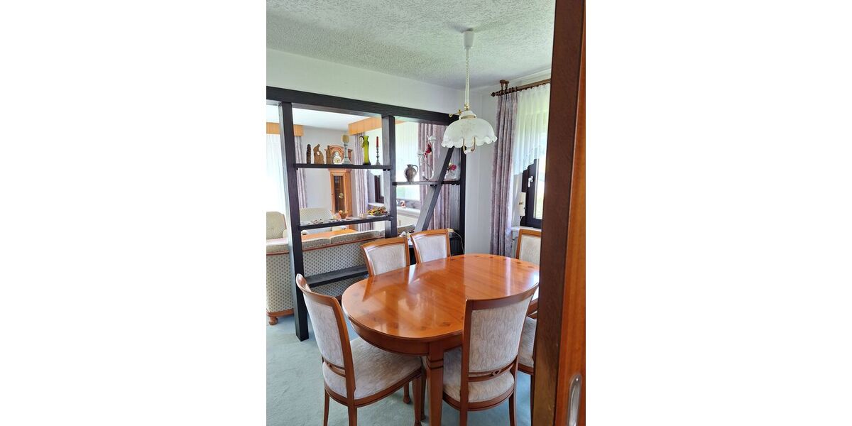 Freistehendes Einfamilienhaus mit 6 Zimmern in Biedenkopf-Wallau - Einfamilienhaus Biedenkopf-Wallau Wallau | Angebot:27092690