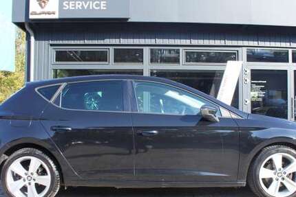 Seat Leon 111.844 km 11.290 € Schwerin 15755