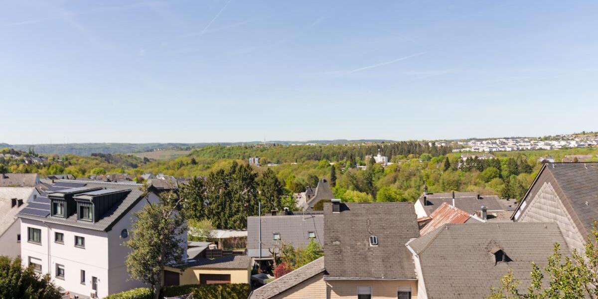 Modernes Wohnen in Trier-Irsch - Neubau mit toller Dachterrasse und Weitblick - Reihenhaus Trier Kürenz | Angebot:26368699