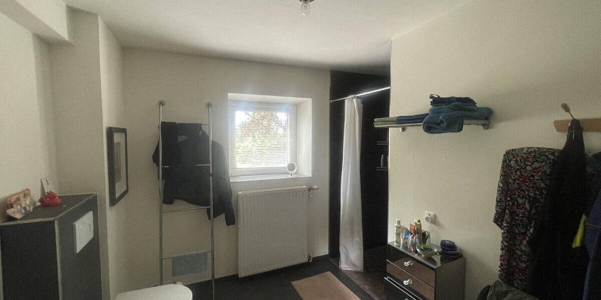 Einfamilienhaus Üxheim/Flesten Flesten - 4 Zimmer, 195 m&sup2;, 250.000&euro; | Angebot:26358798