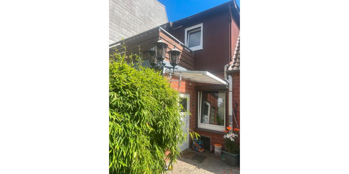 Mehrfamilienhaus, Wohnhaus Itzehoe - 6 Zimmer, 220 m&sup2;, 220.000&euro; | Angebot:26986518