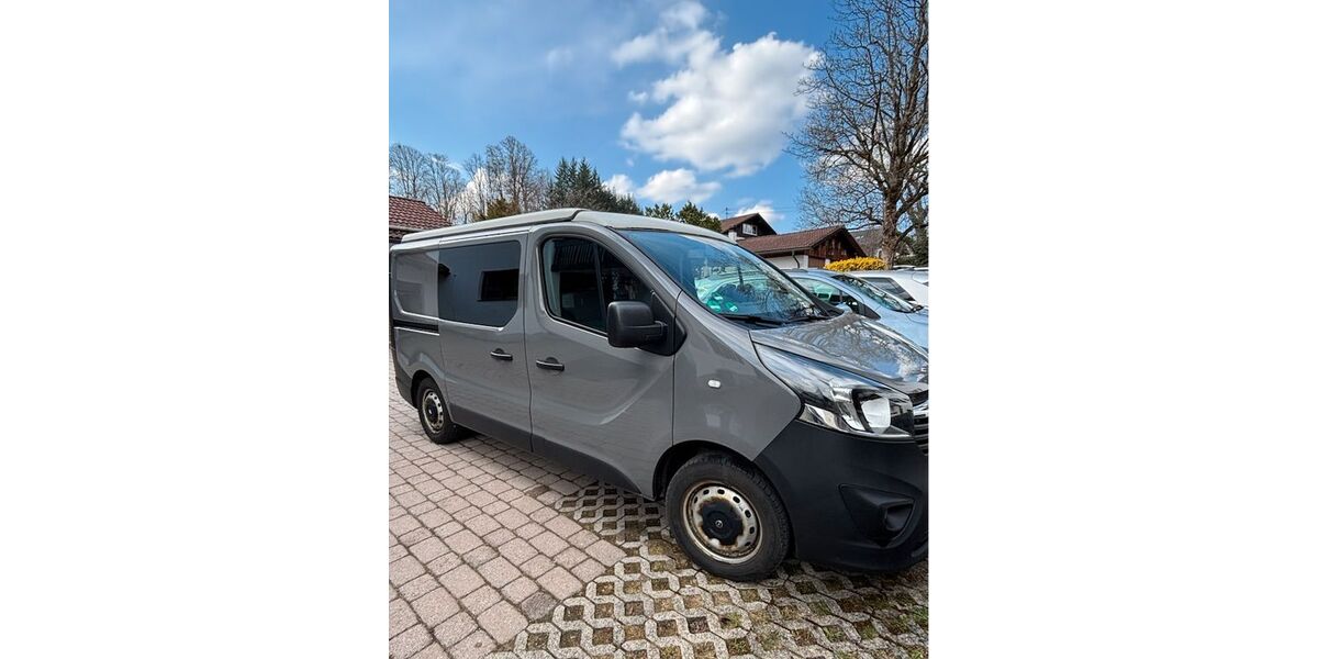Opel Vivaro 137.000 km 18.900 &euro; Murnau 82418