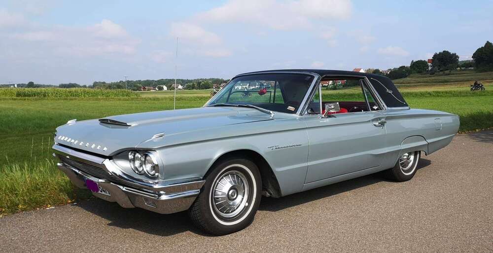 Ford Thunderbird 999.999 km 29.700 &euro; Bad Friedrichshall 74177