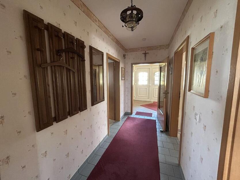 Einfamilienhaus mit Garten und Garage in familienfreundlicher Wohnlage Arnsberg-Bruchhausen zimmer
