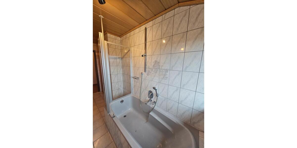 Einfamilienhaus Abenberg - 6 Zimmer, 160 m&sup2;, 2.000&euro; | Angebot:24573117