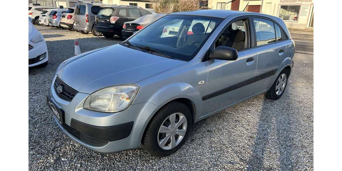Kia Rio 136.900 km 2.500 &euro; Altdorf/Landshut 84032