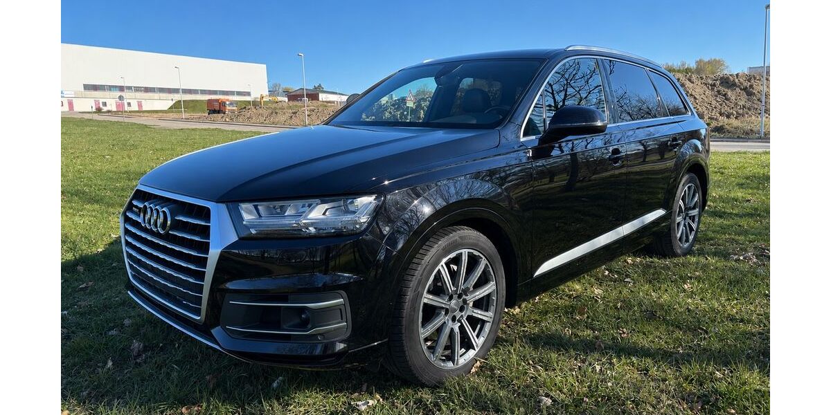 Audi Q7 90.000 km 42.000 &euro; Pausa 07952