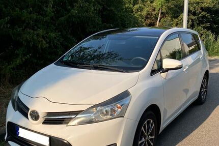Toyota Verso 149.750 km 10.999 &euro; Rüsselsheim 65428