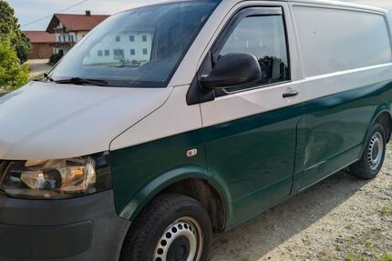 VW T5 Transporter 300.658 km 6.450 &euro; Außernzell 94532