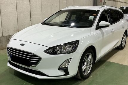 Ford Focus 112.000 km 9.996 &euro; Kelkheim 65779