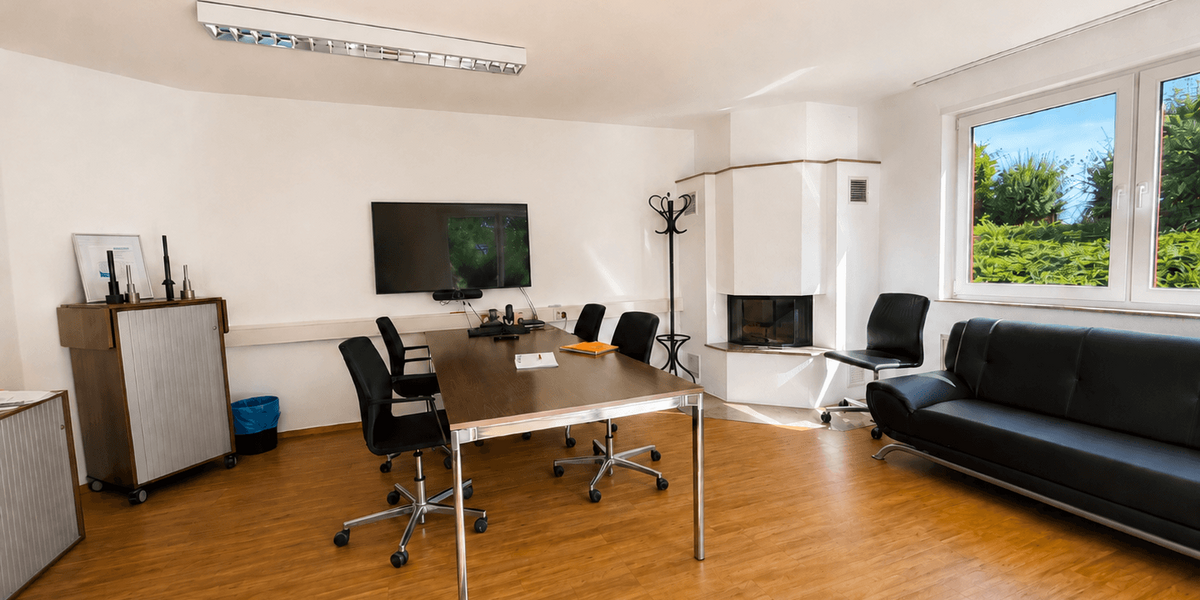 Renditeobjekt im Gewerbegebiet: Büro, kleines Lager und Wohnen mit PV-Anlage auf ca. 2.438 m² - Gewerbeobjekt Bad Oeynhausen Dehme | Angebot:27333800