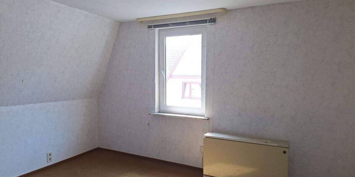 Mehrfamilienhaus, Wohnhaus Naumburg Elbenberg - 1 Zimmer, 79.000&euro; | Angebot:26879471
