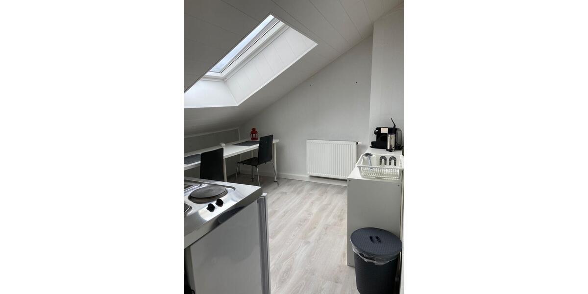 Dachgeschoßwohnung Heddesheim - 1 Zimmer, 27 m&sup2;, 550&euro; | Angebot:24688193