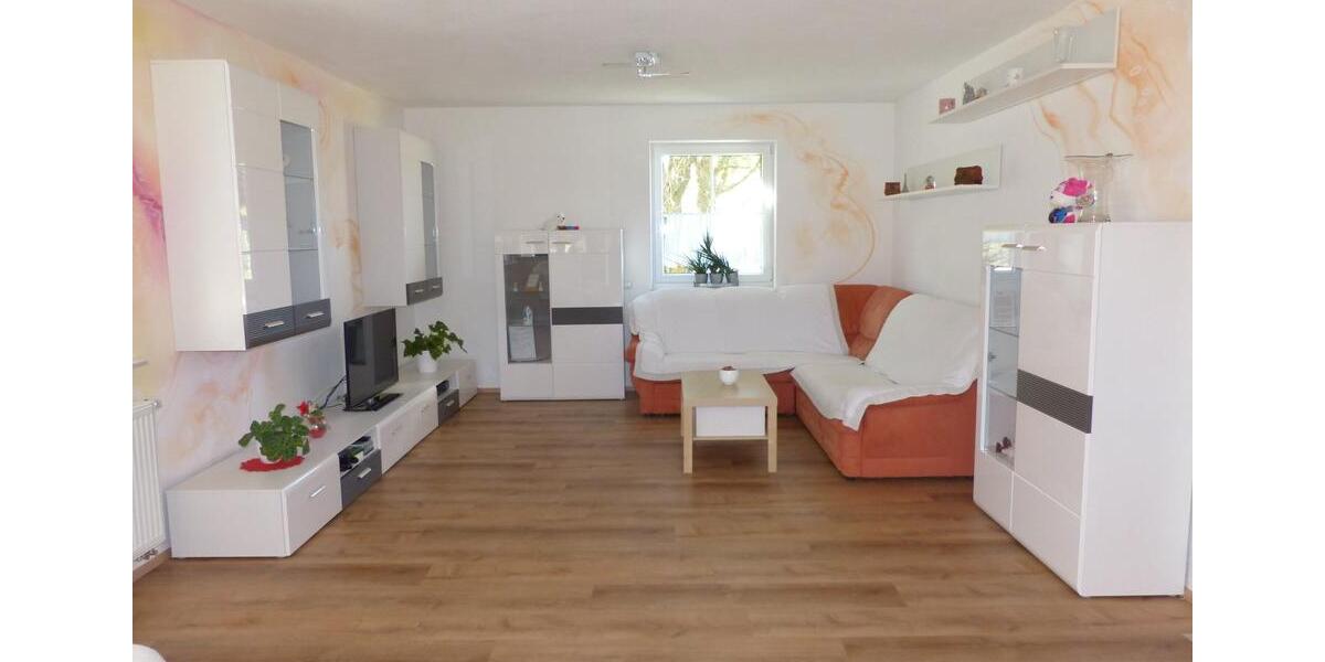 Einfamilienhaus Biberbach - 5 Zimmer, 138 m&sup2;, 1.900&euro; | Angebot:26126444