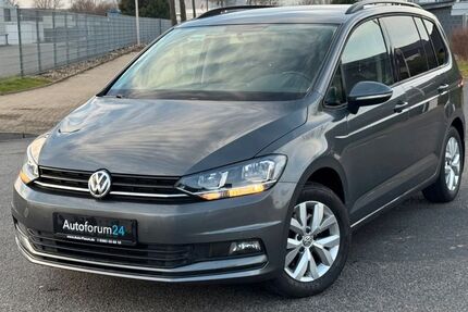 VW Touran 98.000 km 14.899 &euro; Jülich 52428