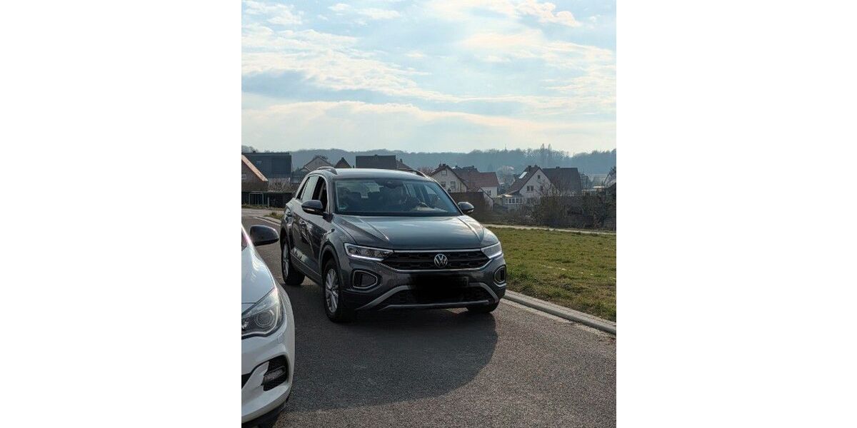 VW T-Roc 20.000 km 19.650 &euro; Büren 33142