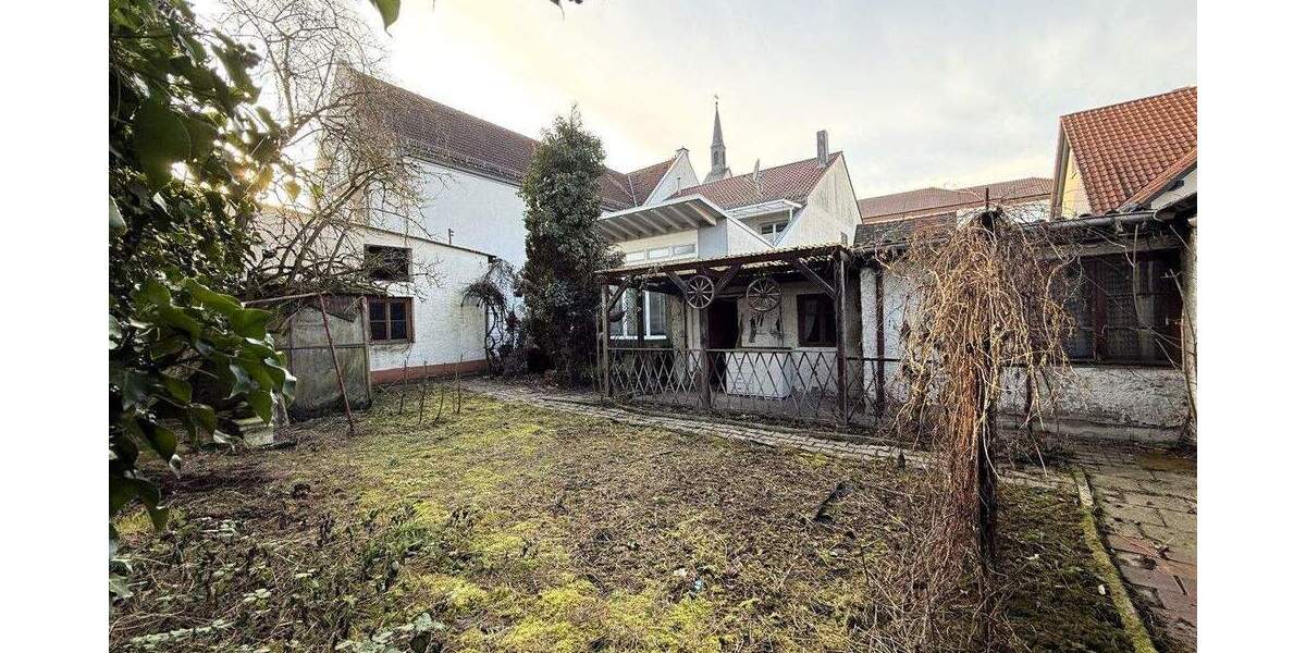 Mehrfamilienhaus, Wohnhaus Graben-Neudorf Neudorf - 7 Zimmer, 224 m&sup2;, 490.000&euro; | Angebot:25736356