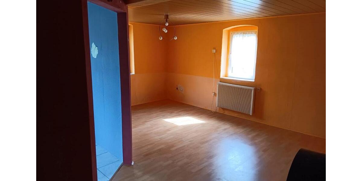 Mehrfamilienhaus, Wohnhaus Berga/Elster Elster - 6 Zimmer, 174 m&sup2;, 77.500&euro; | Angebot:27129168