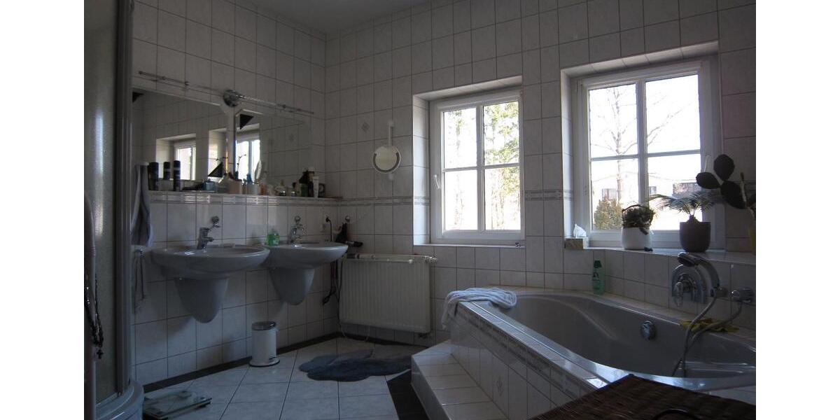 Doppelhaushälfte Plauen - 470.000&euro; | Angebot:27428002