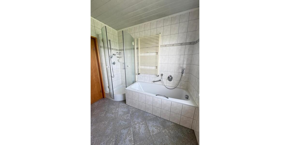 Einfamilienhaus Bönen - 2 Zimmer, 200 m&sup2;, 410.000&euro; | Angebot:26537683