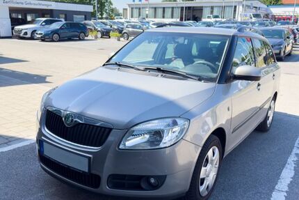 Skoda Fabia 147.291 km 3.690 &euro; Bad Reichenhall 83435