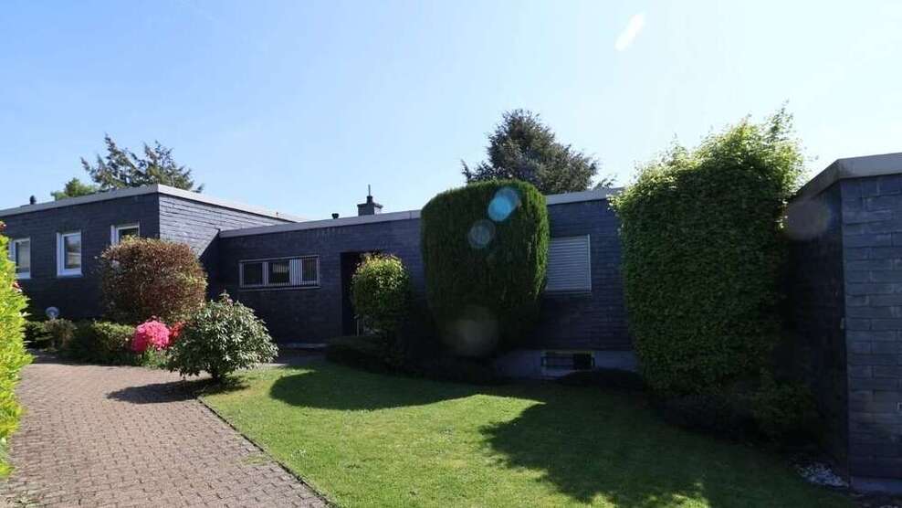Haus zum Kaufen in Solingen 329.000 € 107 m²