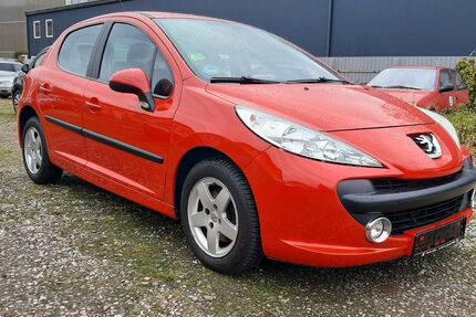 Peugeot 207 89.000 km 2.999 &euro; Berlin 13088