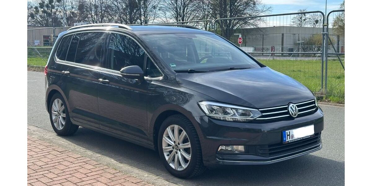 VW Touran 241.400 km 12.300 &euro; Wennigsen (Bei Hannover) 30974