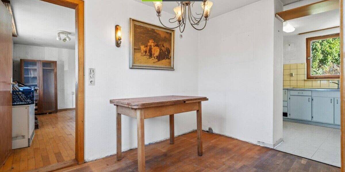 Doppelhaushälfte Gomadingen - 6 Zimmer, 127 m&sup2;, 80.000&euro; | Angebot:25693511