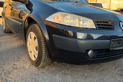 Renault Megane 255.281 km 1.799 &euro; Gera 07545