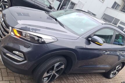 Hyundai TUCSON 105.500 km 14.990 &euro; Worms 67550