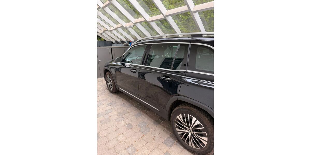 Mercedes-Benz EQB 19.500 km 34.990 &euro; Paderborn 33102