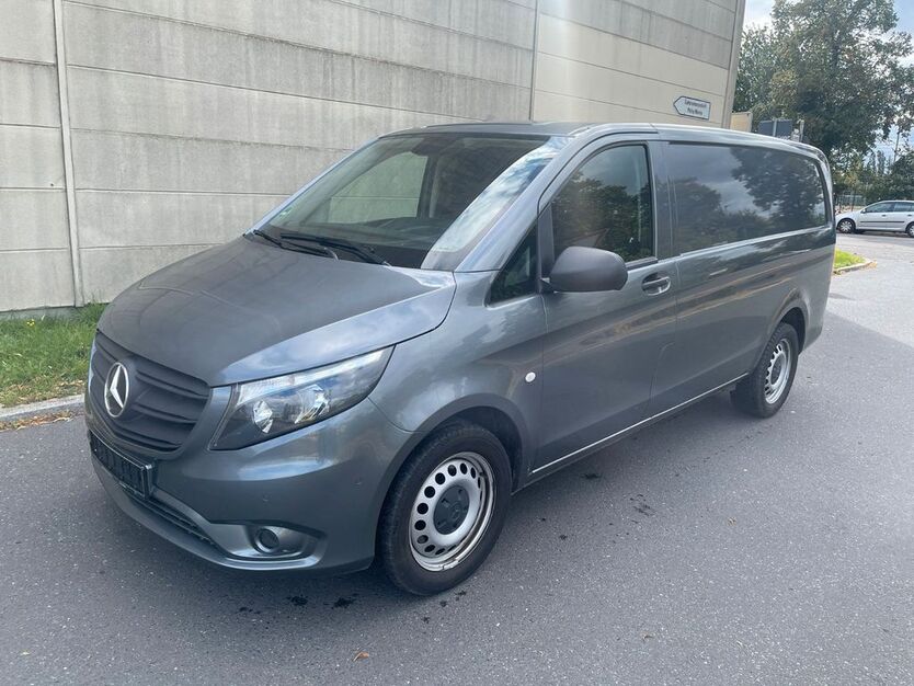 Mercedes-Benz Vito 292.000 km 14.999 € Berlin 12057
