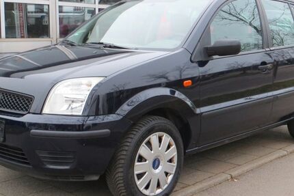 Ford Fusion 158.820 km 3.599 &euro; München 81825