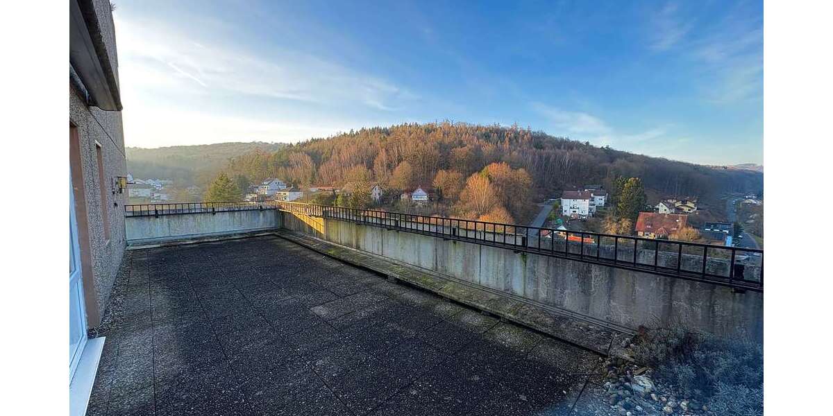 Etagenwohnung Bad Soden-Salmünster Salmünster - 4 Zimmer, 102 m&sup2;, 130.000&euro; | Angebot:24696468