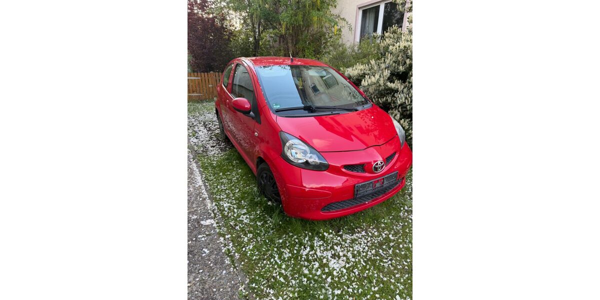 Toyota Aygo (X) 136.539 km 1.000 &euro; Münsingen 72525