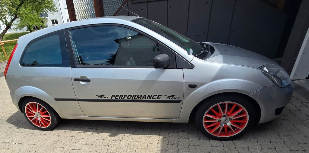 Ford Fiesta 162.900 km 2.499 &euro; Ravensburg 88213
