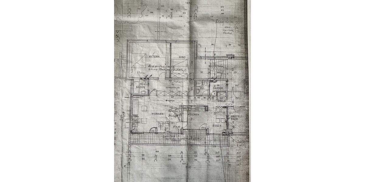 Mehrfamilienhaus, Wohnhaus Niederzier - 8 Zimmer, 274 m&sup2;, 415.000&euro; | Angebot:24436562