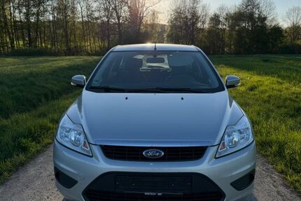 Ford Focus 125.467 km 4.300 &euro; Leutershausen 91578