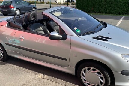 Peugeot 206 CC 102.171 km 2.000 € Warburg 34414