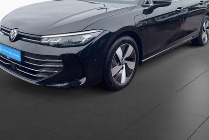 VW Passat Variant 12.900 km 41.833 &euro; Kassel 34123
