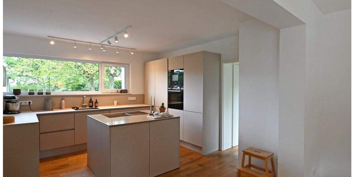 Einfamilienhaus Essen Bredeney - 1 Zimmer, 330 m&sup2;, 5.500&euro; | Angebot:25275680