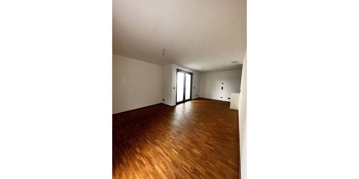 Etagenwohnung Dresden Äußere Neustadt - 2 Zimmer, 59 m&sup2;, 950&euro; | Angebot:26902817